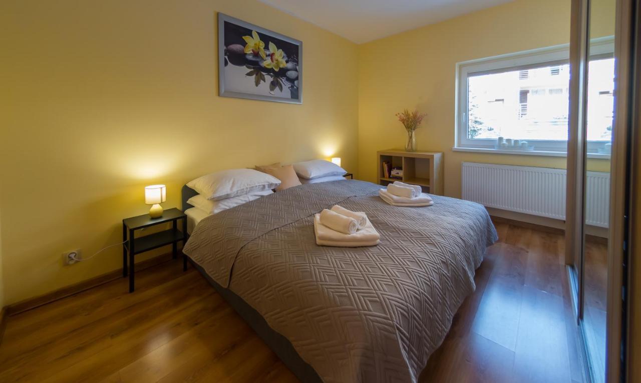 Komfortowy Apartament W Centrum Ustronia Экстерьер фото