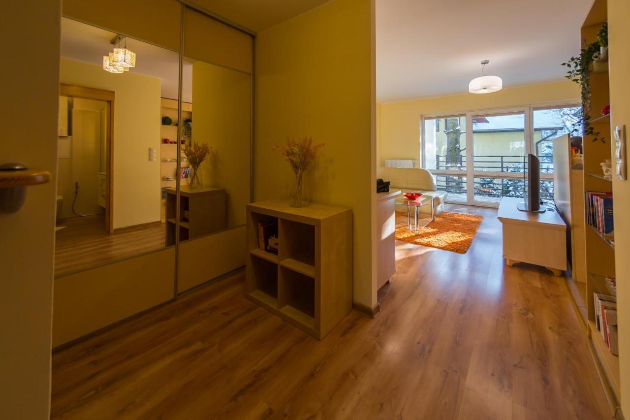 Komfortowy Apartament W Centrum Ustronia Экстерьер фото